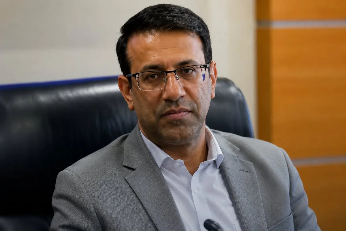 مدیرعامل پتروشیمی رازی؛ تبانی یا شایسته‌سالاری؟