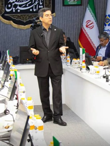 مدیرعامل هلدینگ تاپیکو؛ نشانه‌ای از فساد و بی‌کفایتی در پتروشیمی