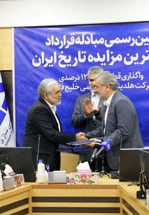افشای تخلفات گسترده در هلدینگ خلیج فارس؛ قربانزاده باید پاسخگو باشد